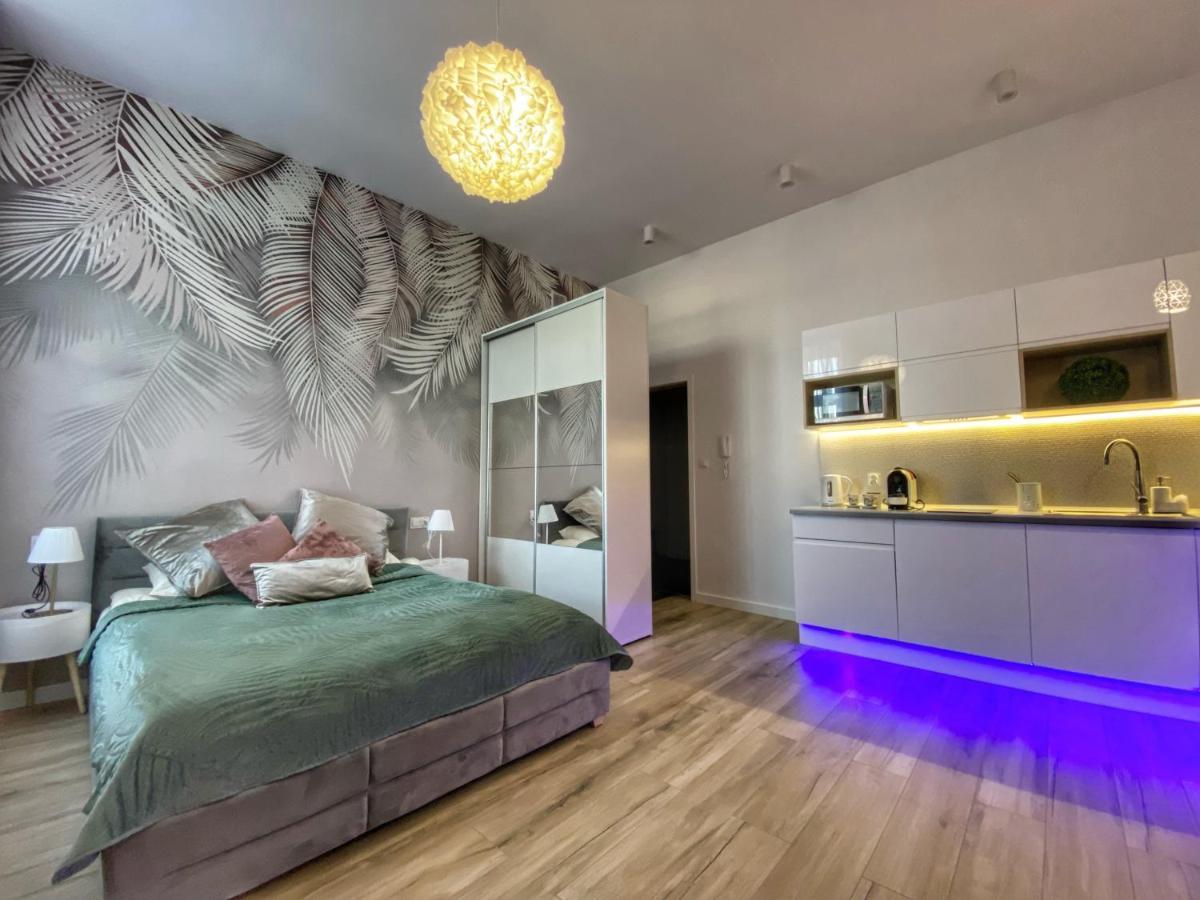 Apartament Bialy Z Jacuzzi Krakow Dış mekan fotoğraf