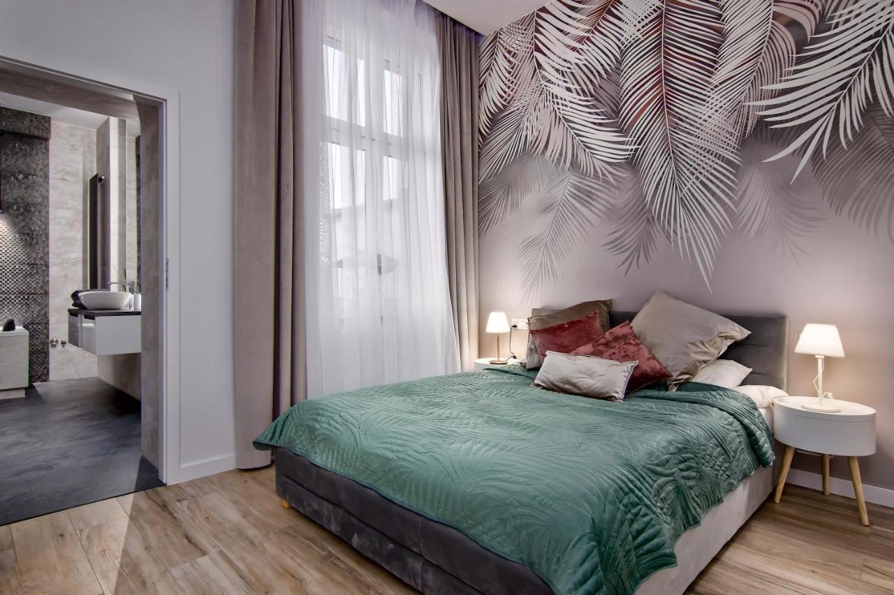 Apartament Bialy Z Jacuzzi Krakow Dış mekan fotoğraf