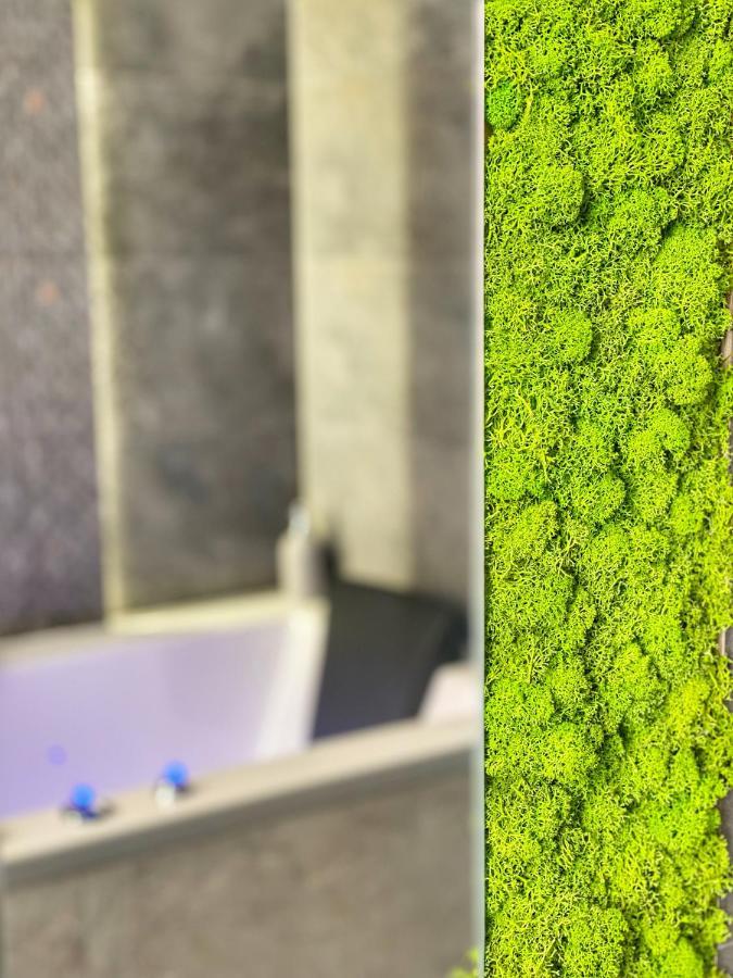 Apartament Bialy Z Jacuzzi Krakow Dış mekan fotoğraf